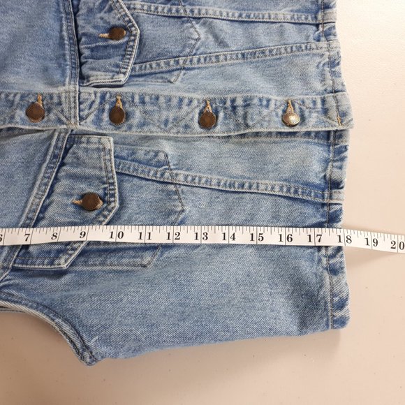 Cheyenne Blue Wash Vintage Denim Vest - Picture 9 of 16